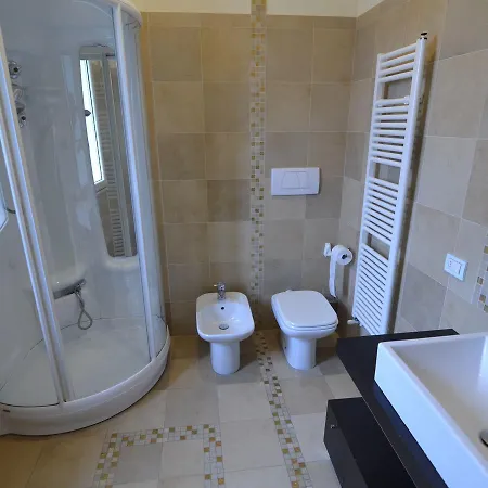 Villa Grand In Italy With Garden *